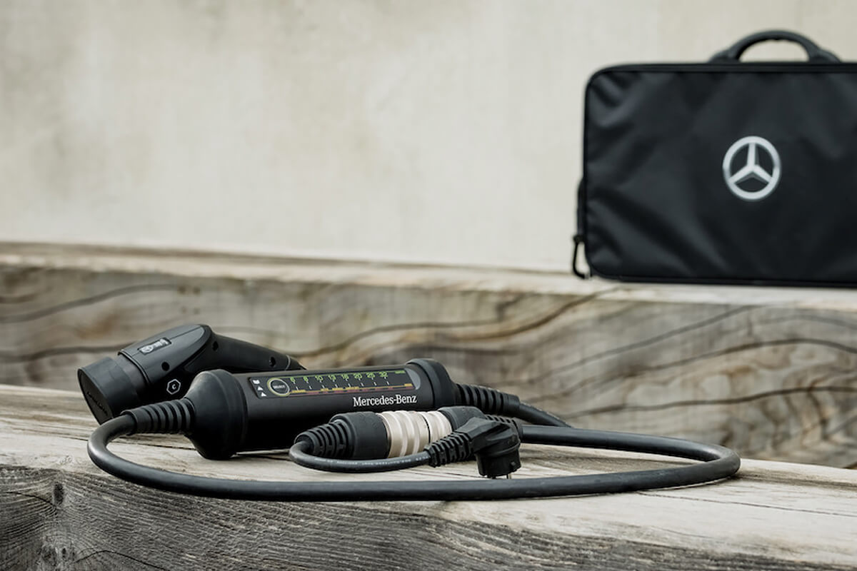 Ladekabel und Zubehör